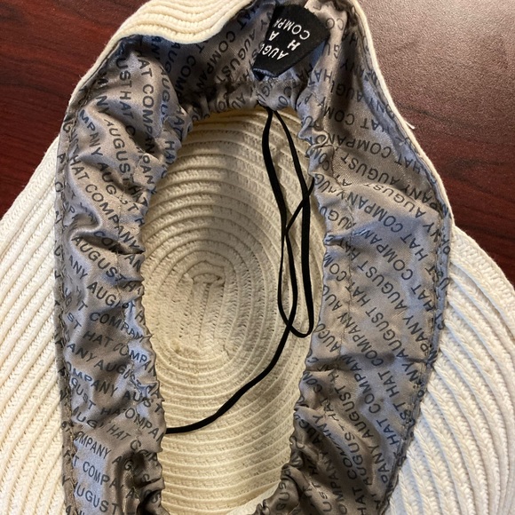 August Hat Company traditional ecrus elongated brim with tailored back. - Picture 4 of 4